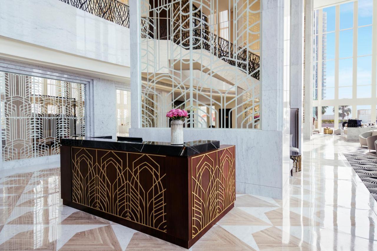 Wyndham Grand Doha West Bay Beach Εξωτερικό φωτογραφία The lobby of the hotel