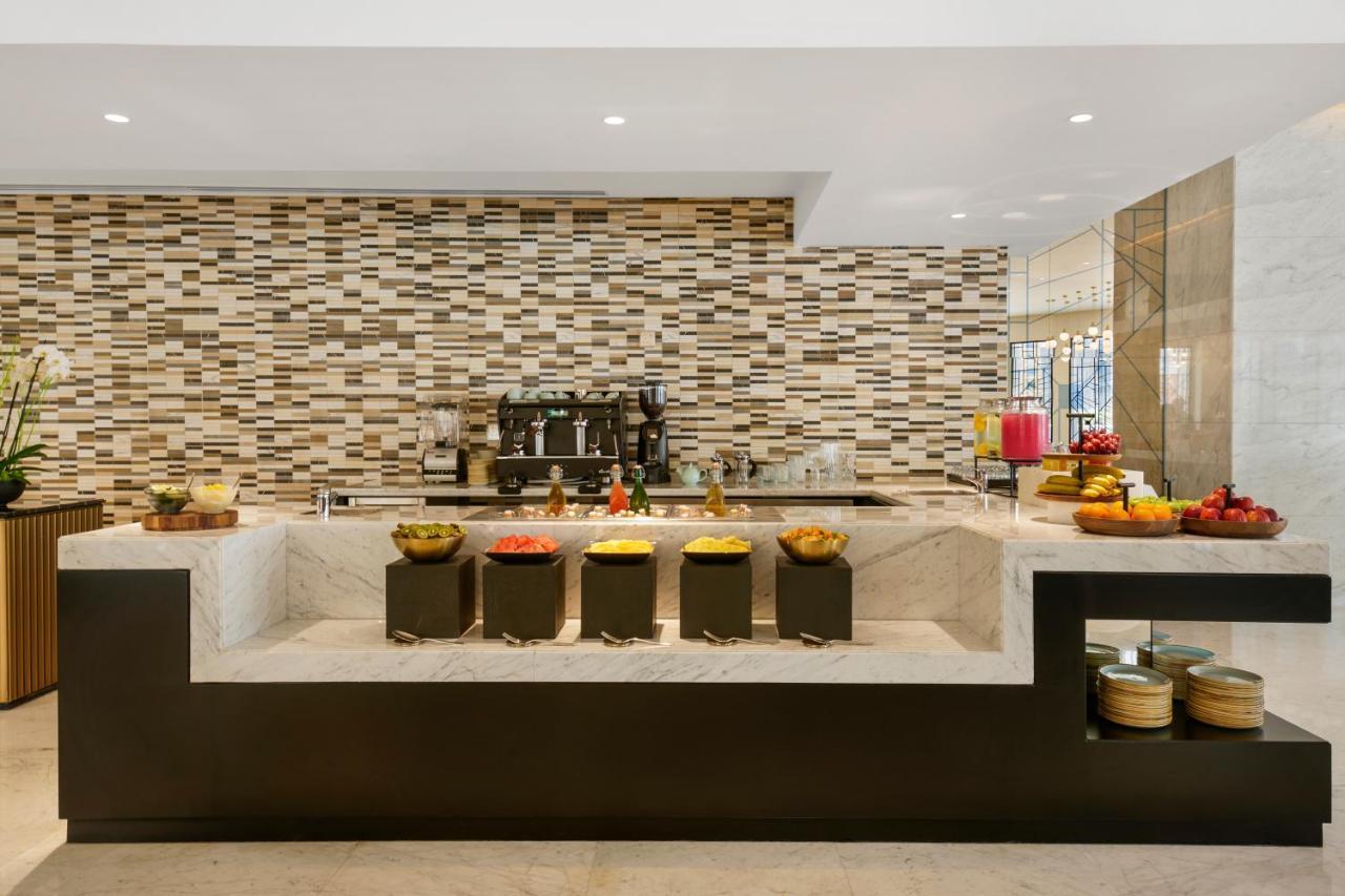 Wyndham Grand Doha West Bay Beach Εξωτερικό φωτογραφία The Coffee Shop