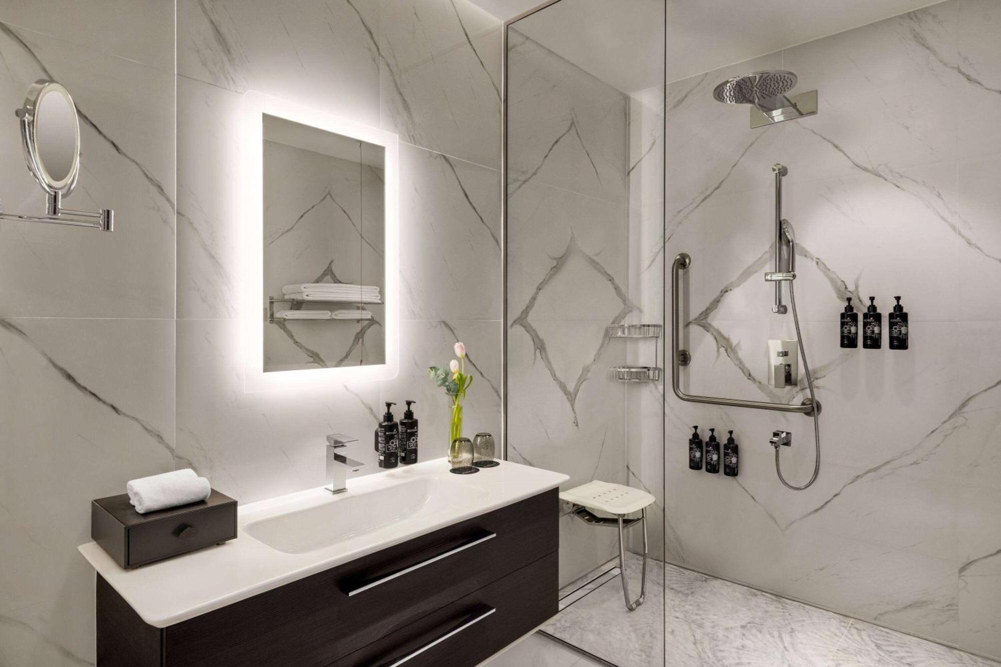 Wyndham Grand Doha West Bay Beach Εξωτερικό φωτογραφία