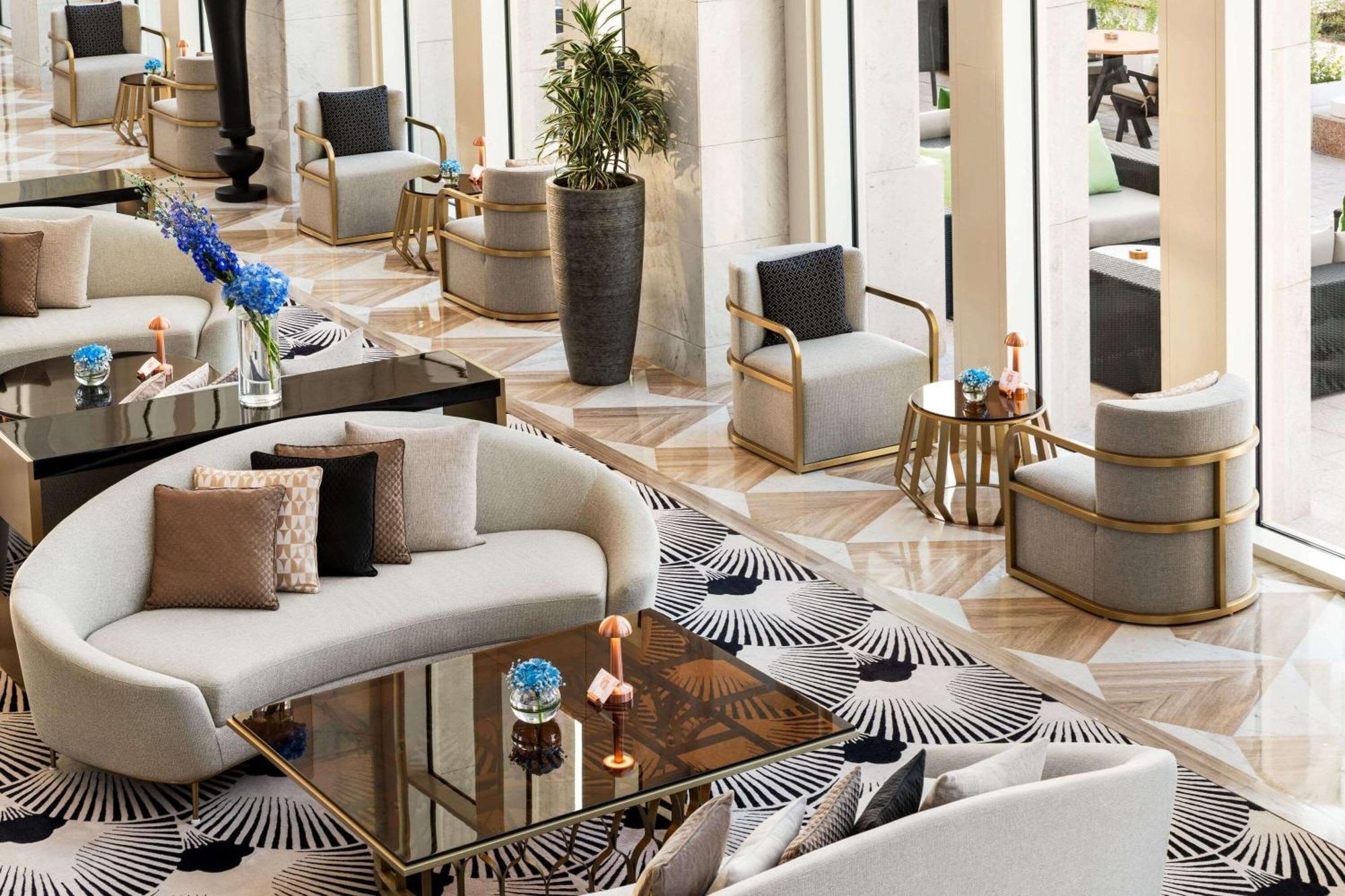 Wyndham Grand Doha West Bay Beach Εξωτερικό φωτογραφία The lobby of the hotel